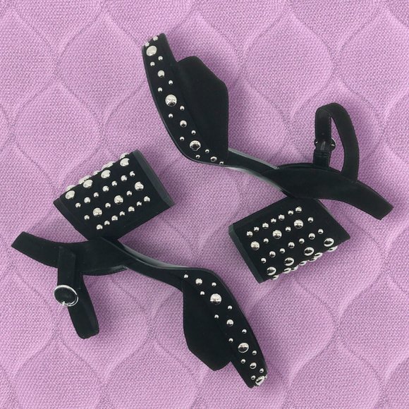 ❌SOLD❌NEW🌸AQUA Bells Studded Suede Ankle Strap Sandals - Picture 3 of 11